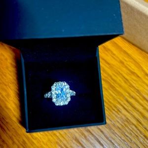 Costume Jewelry Silver Ring with clear stones, size 11